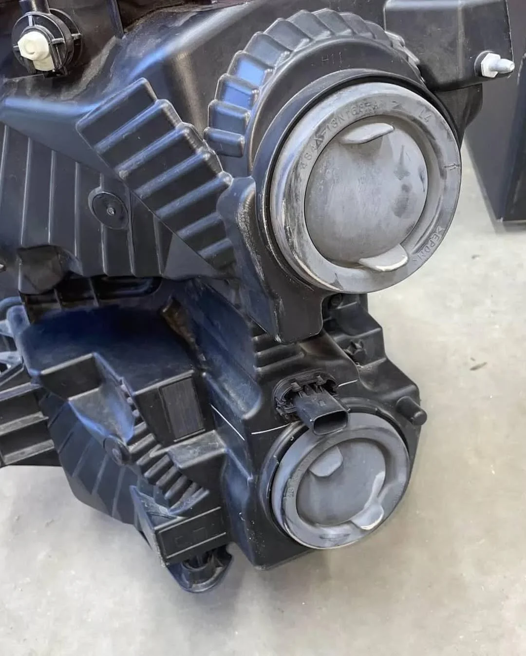 2015-2017 Ford F-150 OEM Headlights for Sale - Image 4