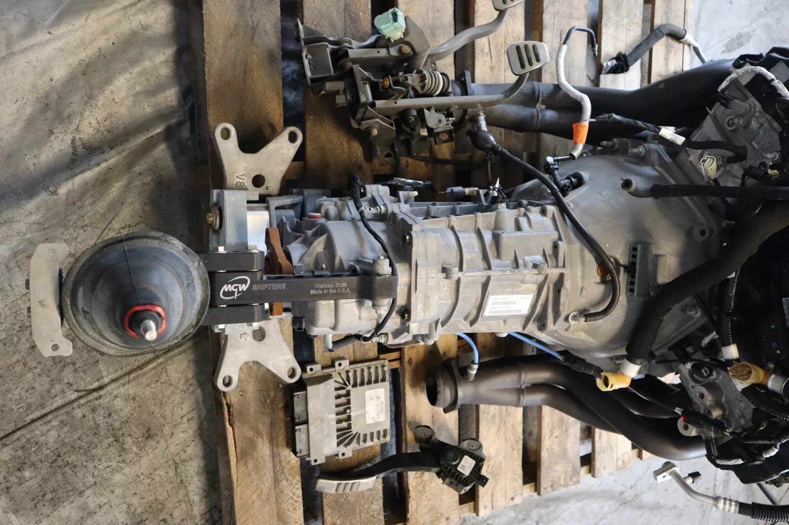 2018 Ford Mustang Shelby GT350 5.2L OEM Voodoo Engine 6 Speed Transmission Swap for Sale - Image 2