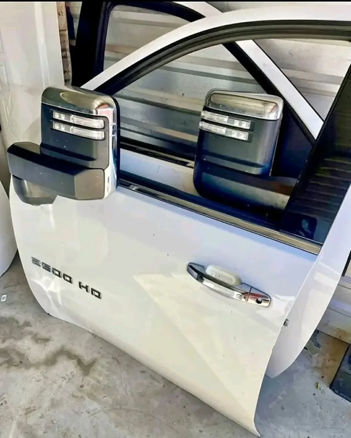 2019-2022 Chevy Silverado High Country 2500 White Doors with Mirrors for Sale - Image 2