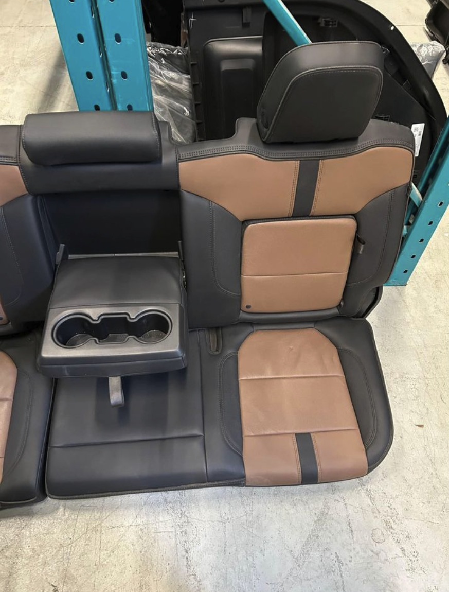 2019-2024 Chevy Silverado 1500/2500/3500 High Country Brown Leather Seats and Centre Console Set for Sale - Image 5
