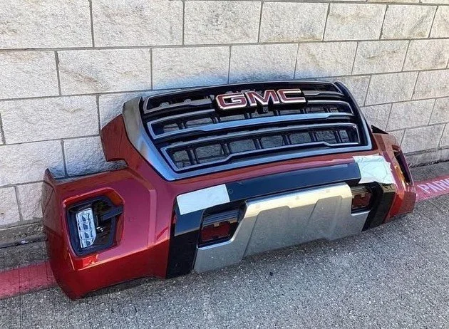 2022 GMC Yukon Front Bumper and Grill for Sale - Image 3