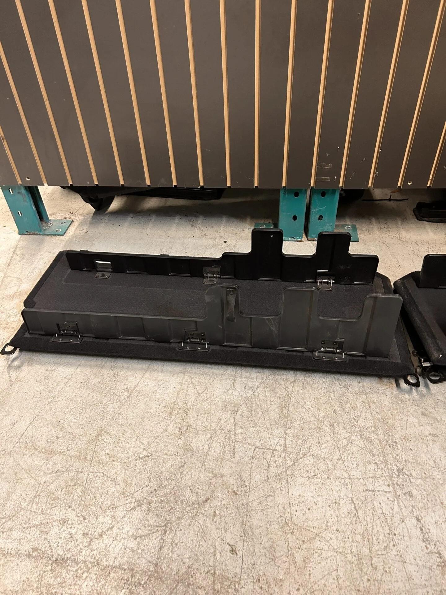2013-2024 RAM 1500/2500/3500 Folding Load Floor Assembly Left and Right Side - Image 5
