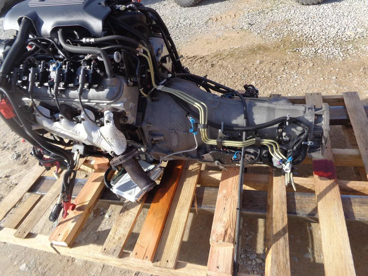2003 Chevy 6.0 LQ4 Vortec Engine with 4L80E Trans and Wiring – LS Swap Dropout – 41K Miles - Image 3