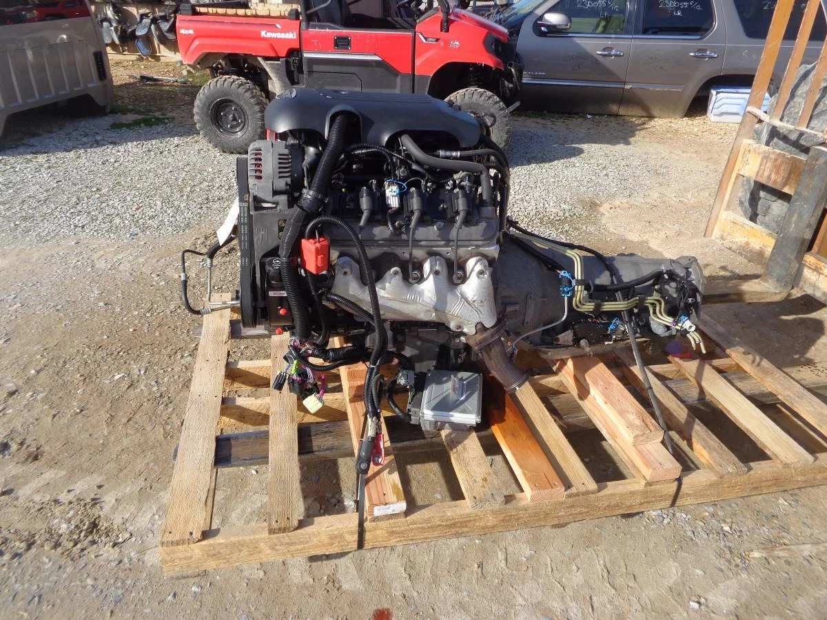 2003 Chevy 6.0 LQ4 Vortec Engine with 4L80E Trans and Wiring – LS Swap Dropout – 41K Miles - Image 2