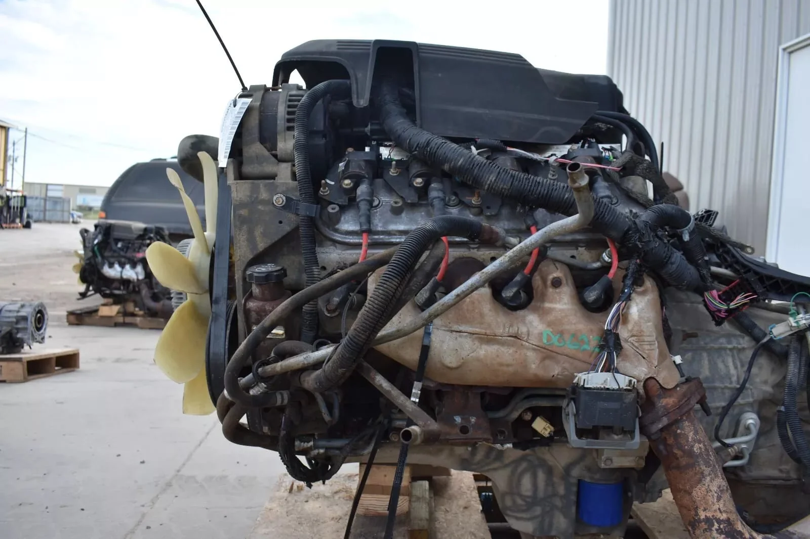 2008 Silverado 6.0 LY6 Vortec Engine and 4×4 6L90 Transmission Liftout Swap – 65K Miles - Image 6
