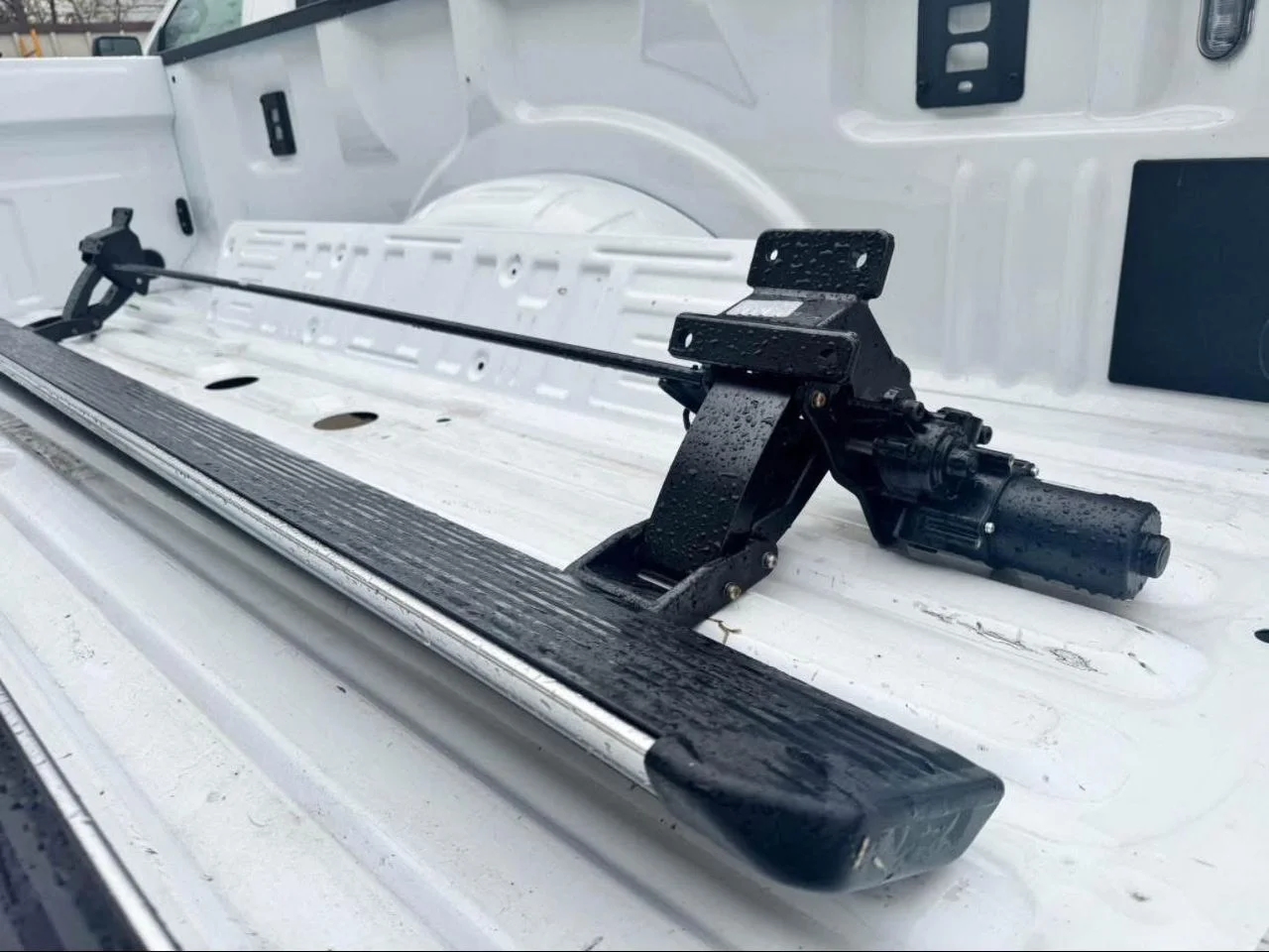 USED 2015-2024 Electronic Running Boards for Ford F250/F350 - Image 2