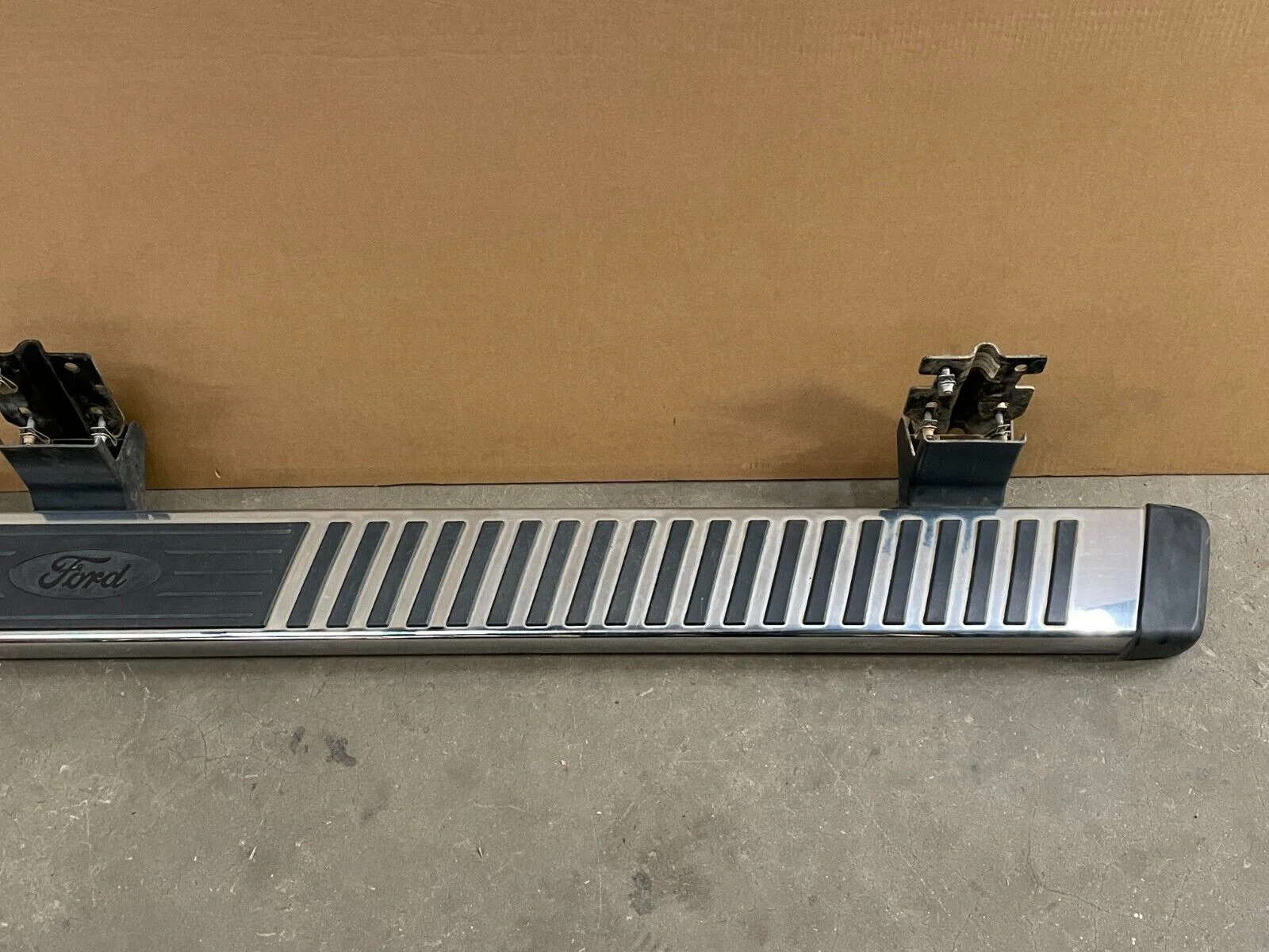2012-2016 Ford F250 Right Passenger Side Step Running Board Chrome 1518 OEM - Image 2