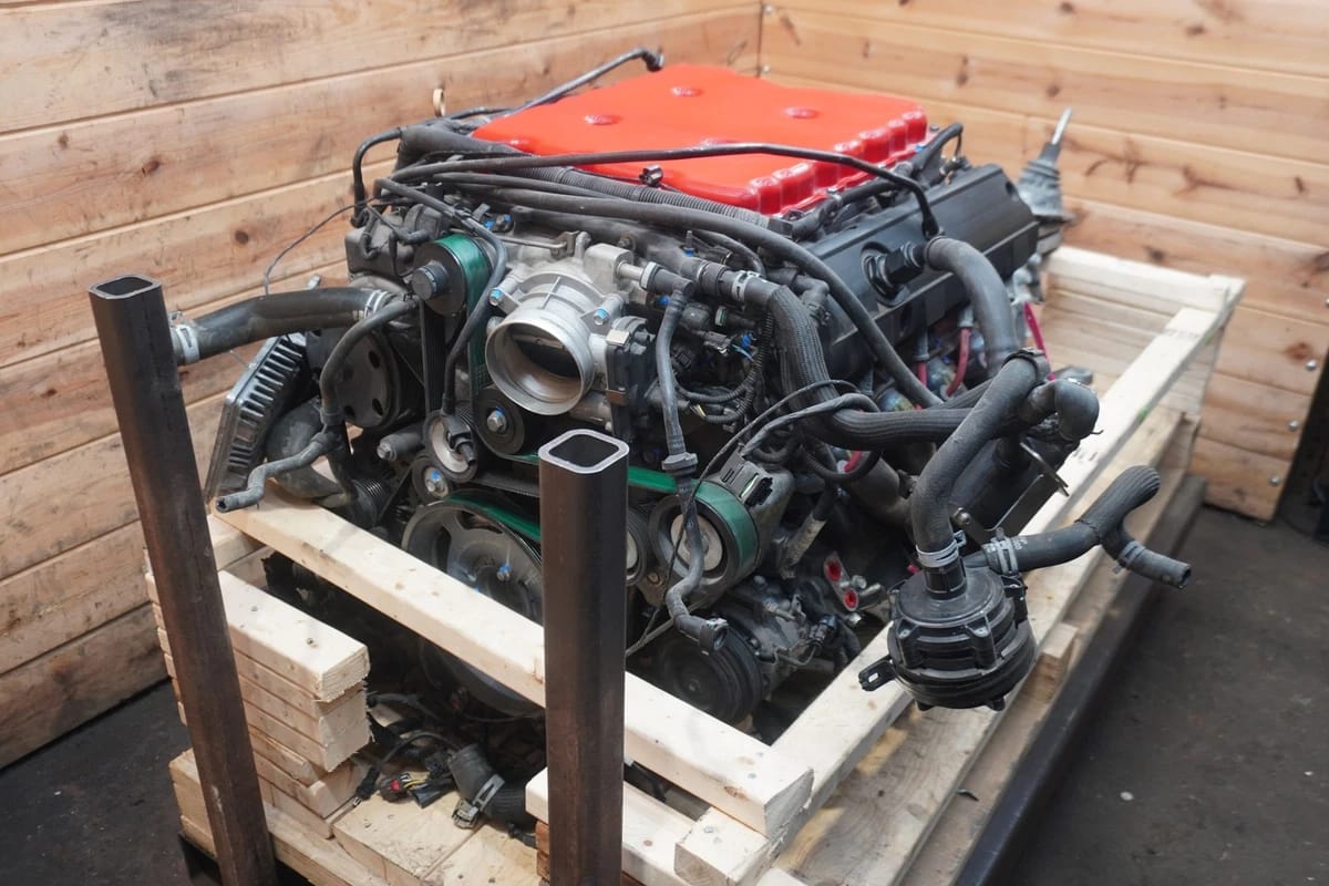 Lt4 6.2l Supercharged Engine & Manual Transmission Dropout - Image 4