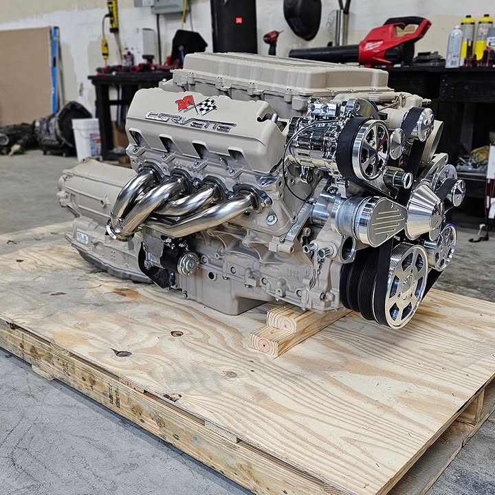 LT4 6.2 Supercharged Engine with 10r80 Transmission - Image 2